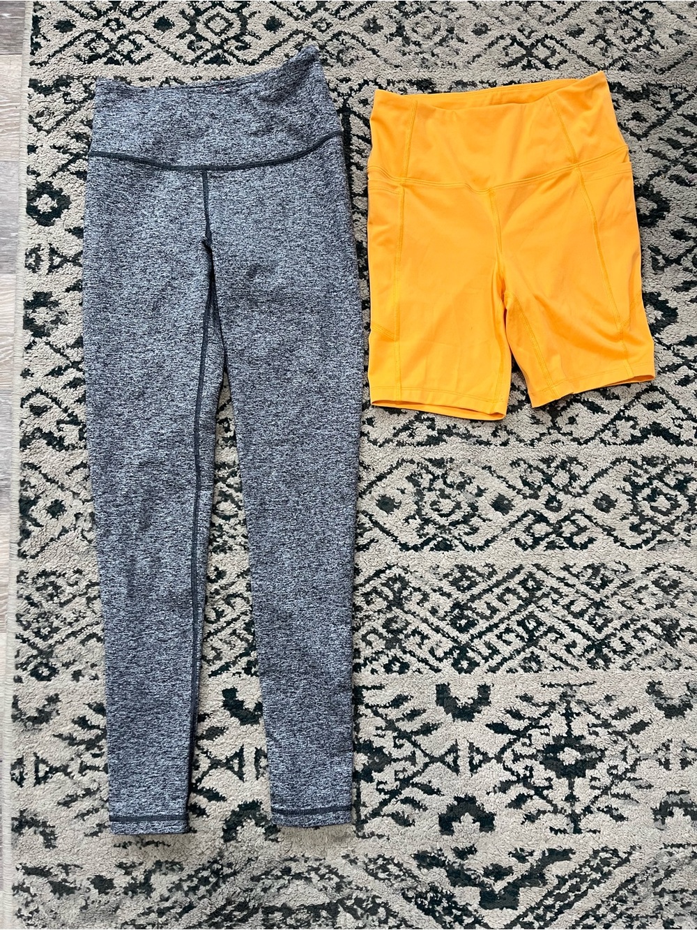 Size XS Activewear Leggings Bundle- Victorias Secret Sport, athletic works
